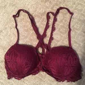 Front close crossback bra